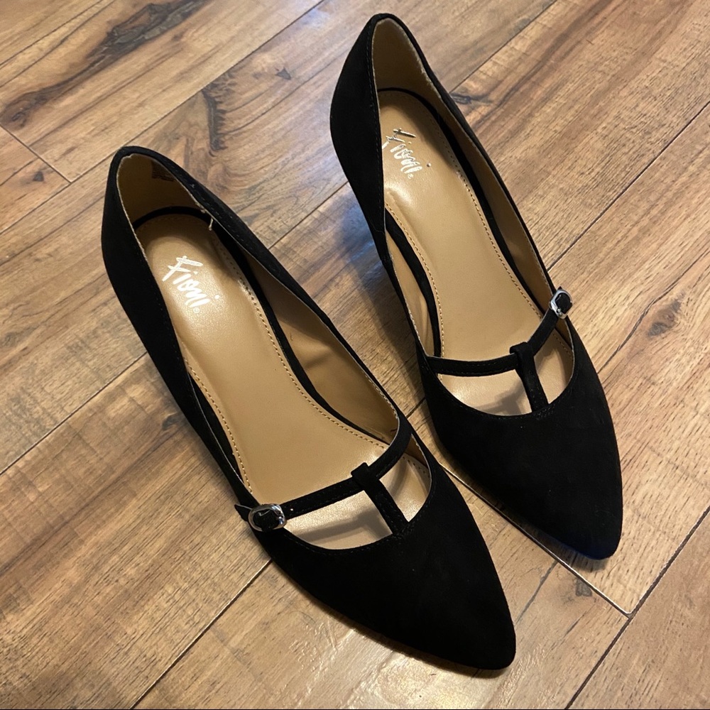 Black Point Toe Pump 2” Heel